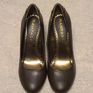Rampage size 7 and 1/2 heel Brown